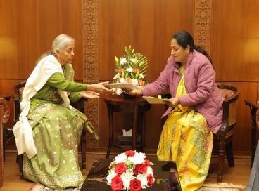 Meet & Greets with Political Leaders 