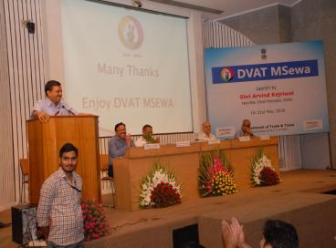 Delhi CM Launching the DVAT M Seva App. At Delhi Sectt. 31th May 2016