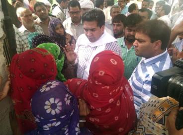  DJB Chairman Kapil Mishra exposes BJP's propaganda on migration in Ghumanhera Village due to water scarcity,27th May 2016	