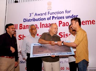 Delhi Art and Culture Minister Kapil Mishra flags off