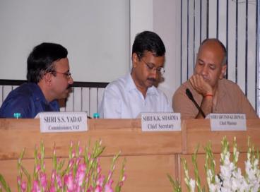 Chief Minister felicitates high achievers of Trade and Taxes Department., 16th June 2016