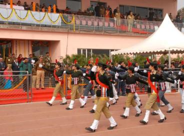 REPUBLIC DAY CELEBRATION - CHIEF MINISTER APPEALS CENTRAL GOVERNMENT TO CO OPERATE DELHI GOVT., 25th January 2016
