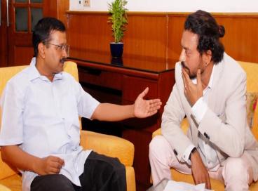 Actor Irrfan Khan called on Chief Minister Arvind Kejriwal, 19th July 2016