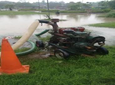 PWD conducts round the clock operations to clear water logging, 16th July 2016